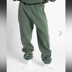 Comfrt Standard Sweatpants